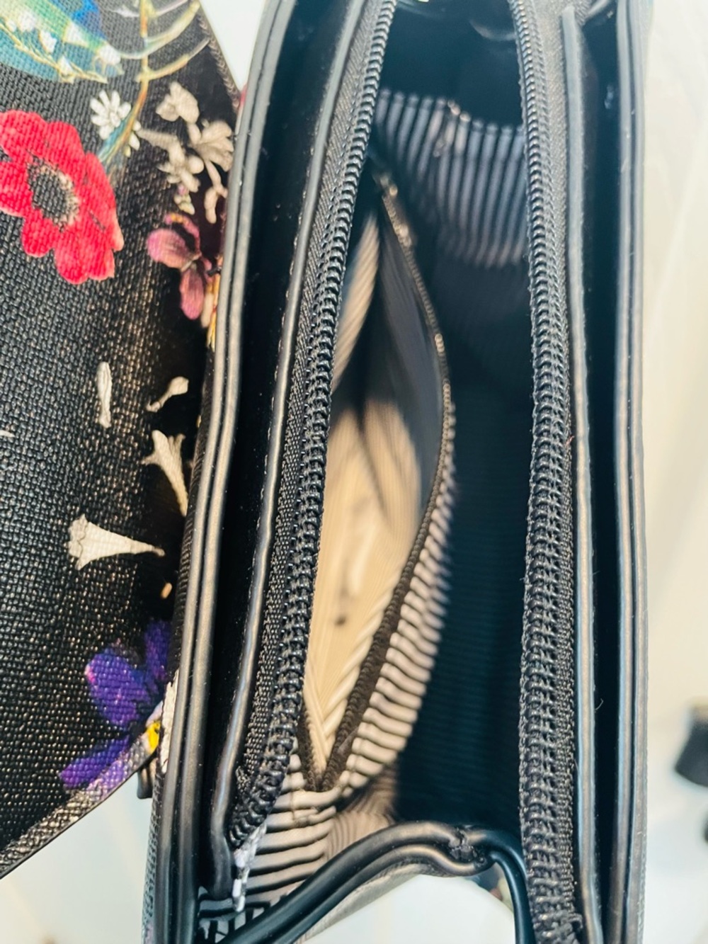 NEW Floral Print Black Backpack Purse - Picture 6 of 10